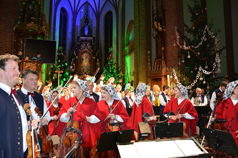 
                                                       Koncert Zespołu Mazowsze
                                                