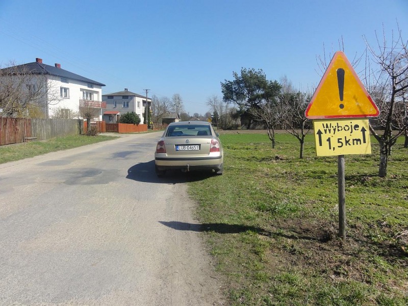 
                                                       Droga gminna nr 112569L w miejscowości Wola Przybysławska
                                                