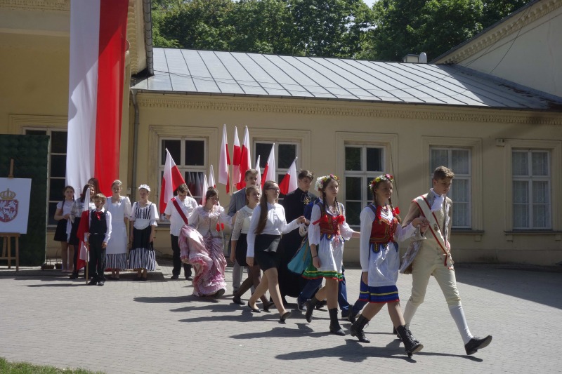 
                                                       3 Maja 2018
                                                