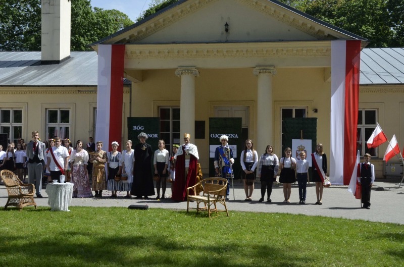 
                                                       3 Maja 2018
                                                