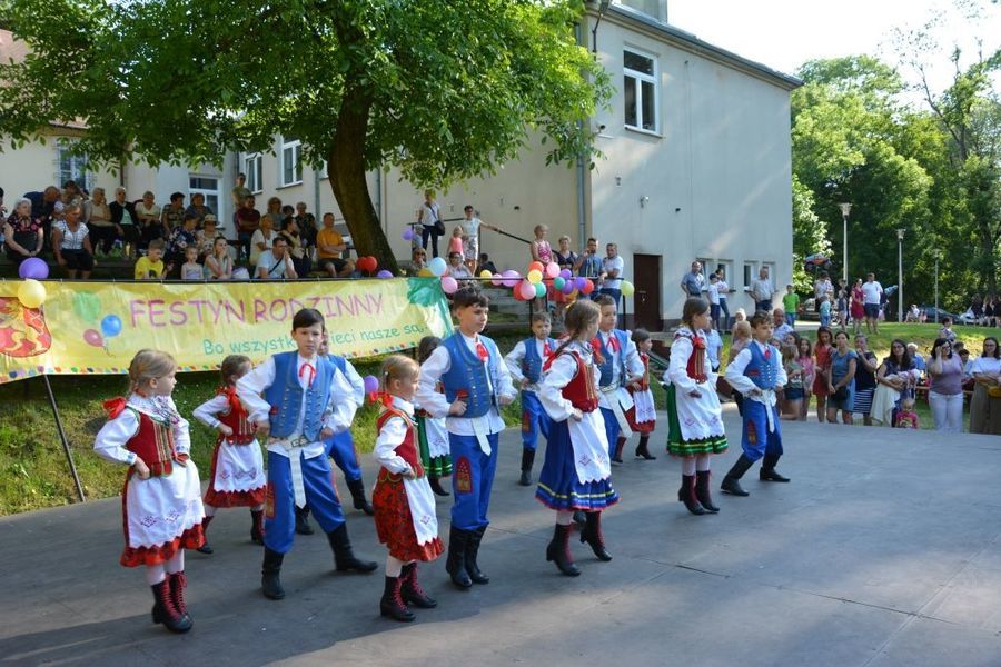 
                                                       XII Festyn Rodzinny - cz. 1
                                                