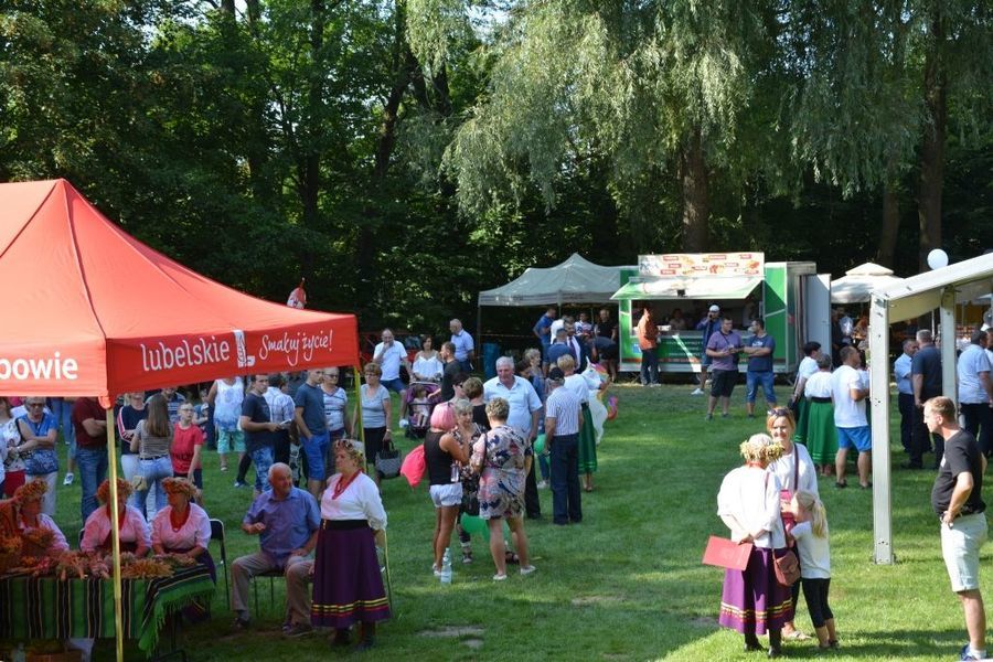 
                                                       Dożynki 2019 cz 2
                                                