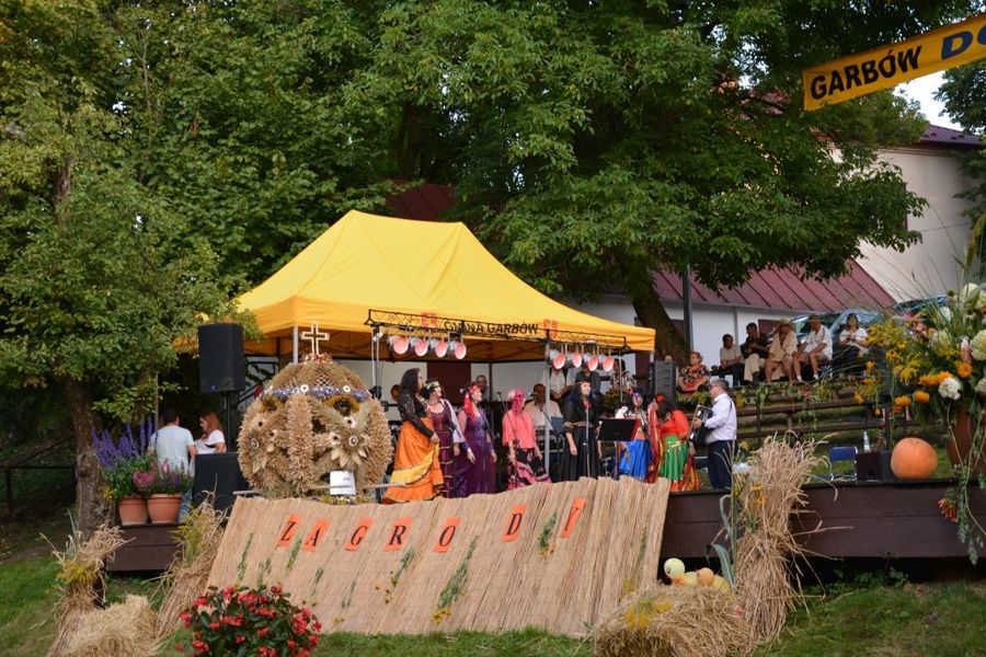 
                                                       Dożynki 2019 cz 2
                                                