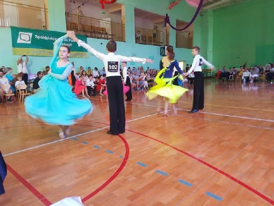 
                                                       I Amatorski Turniej Tańca Towarzyskiego w Mętowie
                                                