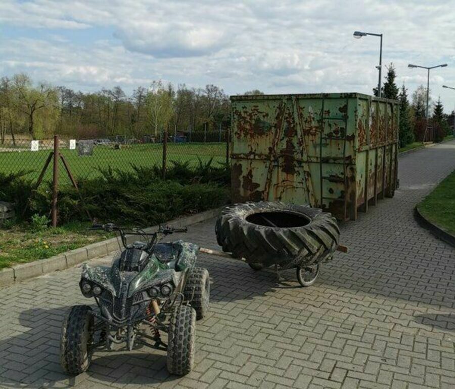 
                                                       Trzecie wspólne sprzątanie w Mętowie 
                                                