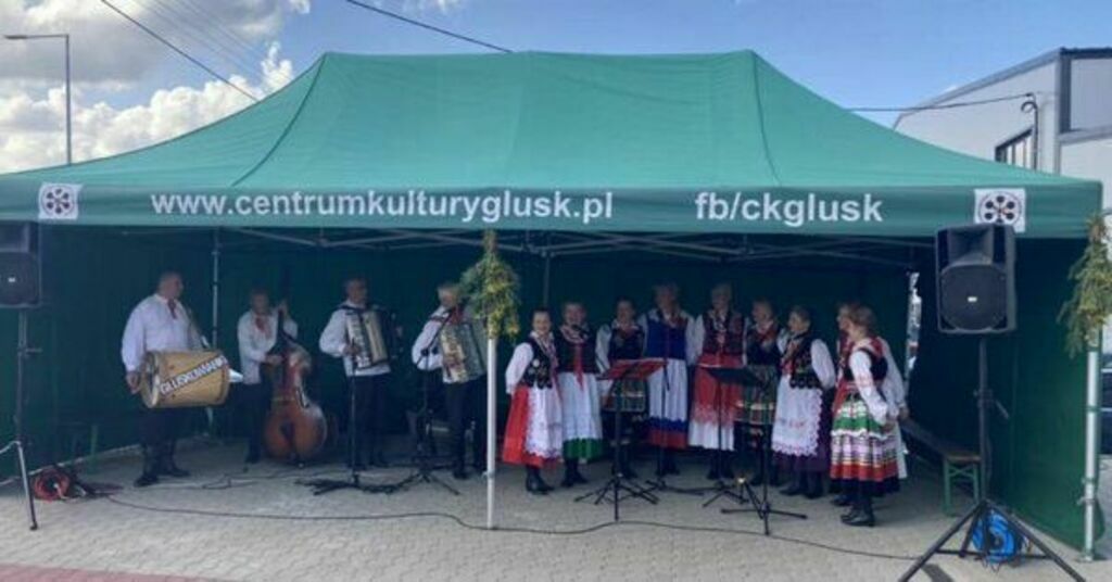 
                                                    Świetlica w Mętowie oficjalnie otwarta
                                                