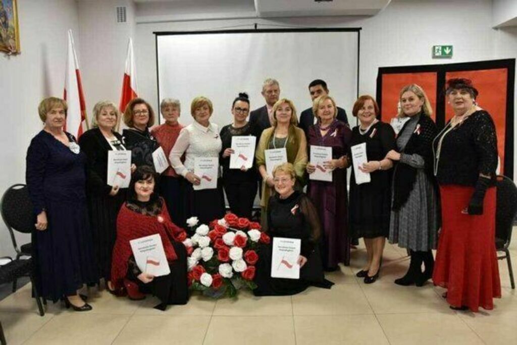 
                                                    Niepodległościowa wieczornica z dziełem E. Orzeszkowej
                                                