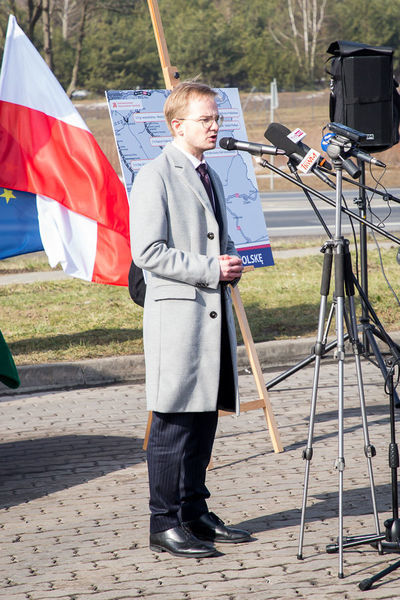 Na zdjęciu przemówienie Wiceministra Finansów Piotra Patkowskiego