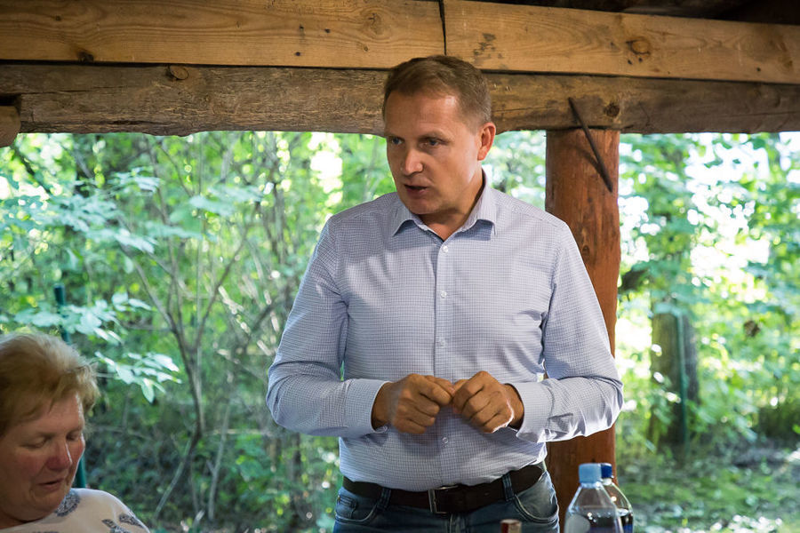 Na zdjęciu przemawiający Zastępca Wójta