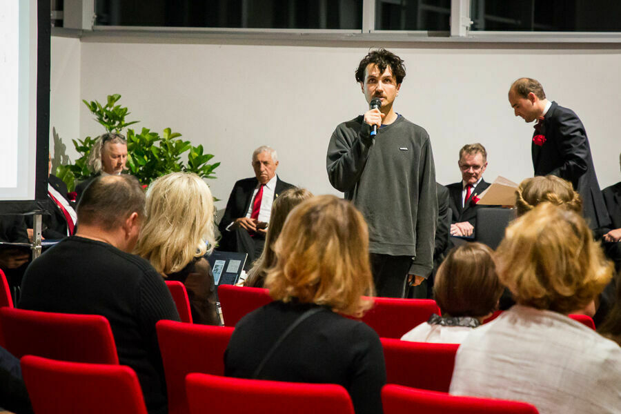 Wystąpienie prelegenta z Warszawy