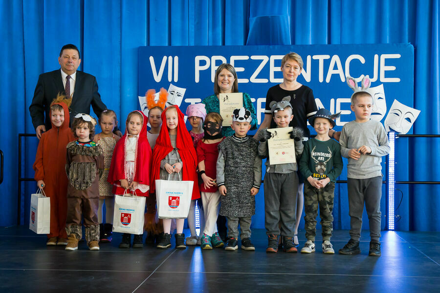 Dzieci na scenie