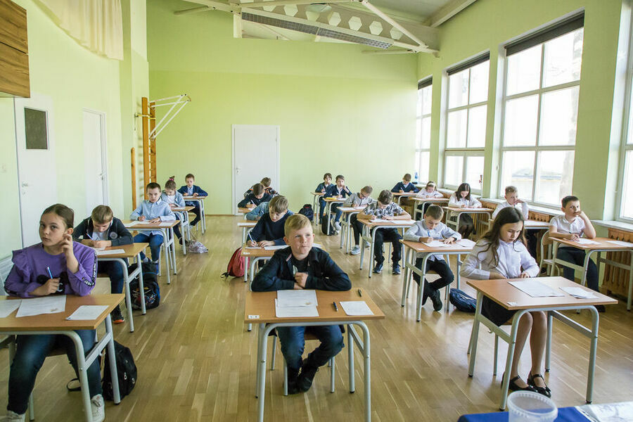 Uczniowie biorący udział w IX Gminnym Konkursie Matematycznym „Mistrz matematyki”