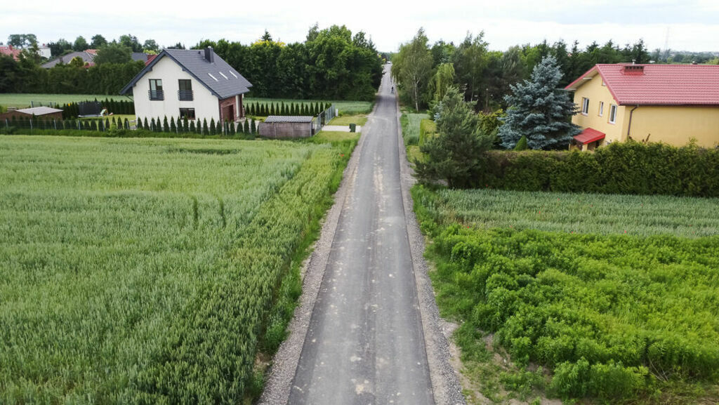 widok drogi z drona