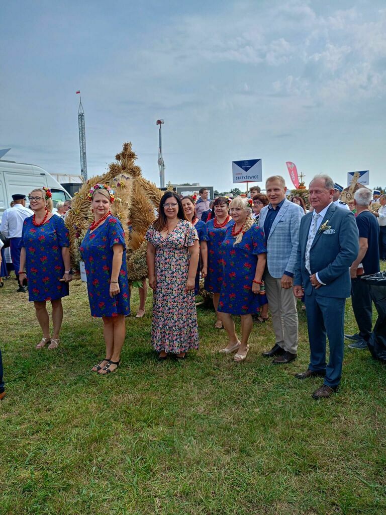 Delegacja gminy Niemce na Dożynkach Wojewódzkich