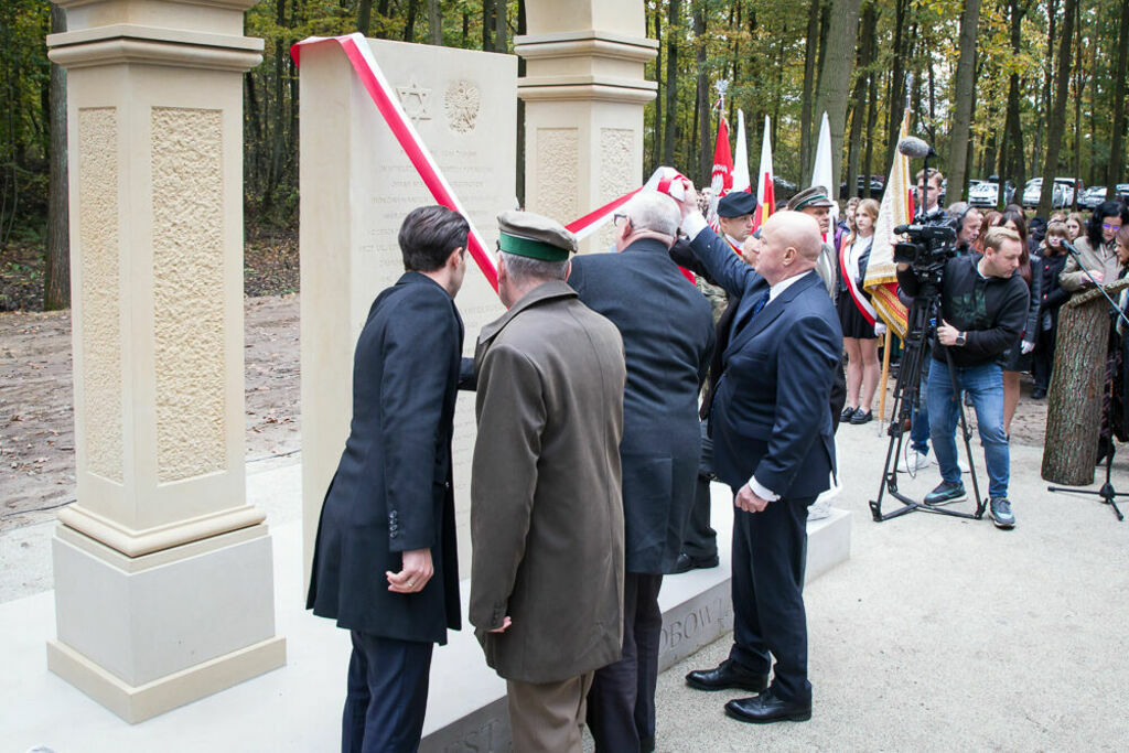 Odsłonięcie pomnika ofiar Akcji Reinhardt