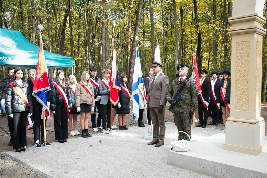 Odsłonięcie pomnika ofiar Akcji Reinhardt
