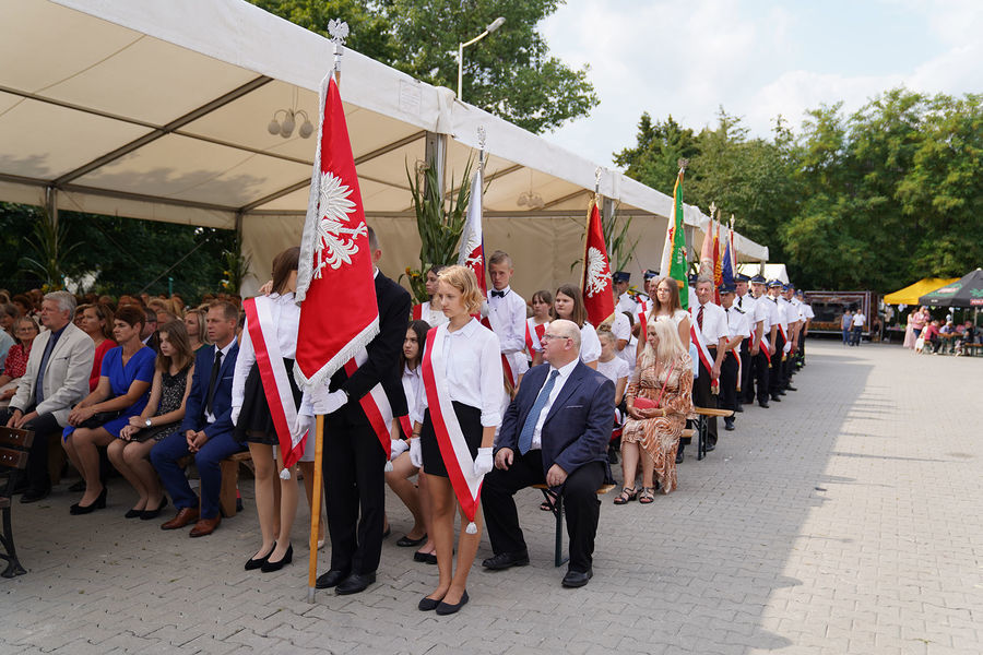 Uczestnicy Dożynek
