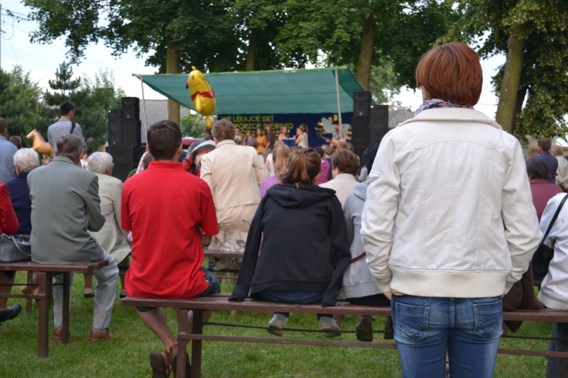 
                                                       sacro song 2013
                                                