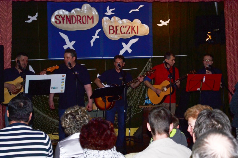 
                                                       Koncert zespołu Syndrom Beczki 01.03.2014
                                                