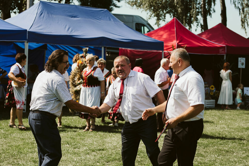 
                                                       Dożynki cz. 1.
                                                