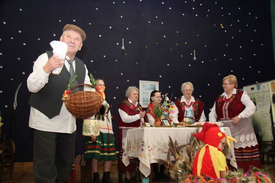 
                                                       Spotkanie seniorów - wspólne kolędowanie w GDK
                                                