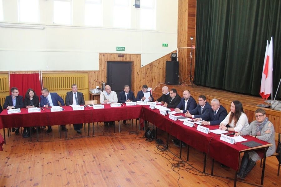 
                                                       I sesja Rady Gminy Markuszów VIII Kadencji 2018-2023
                                                