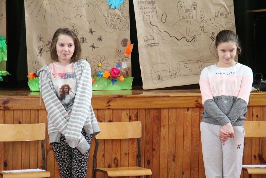 
                                                       Teatralne, sobotnie warsztaty w Domu Kultury w Markuszowie
                                                