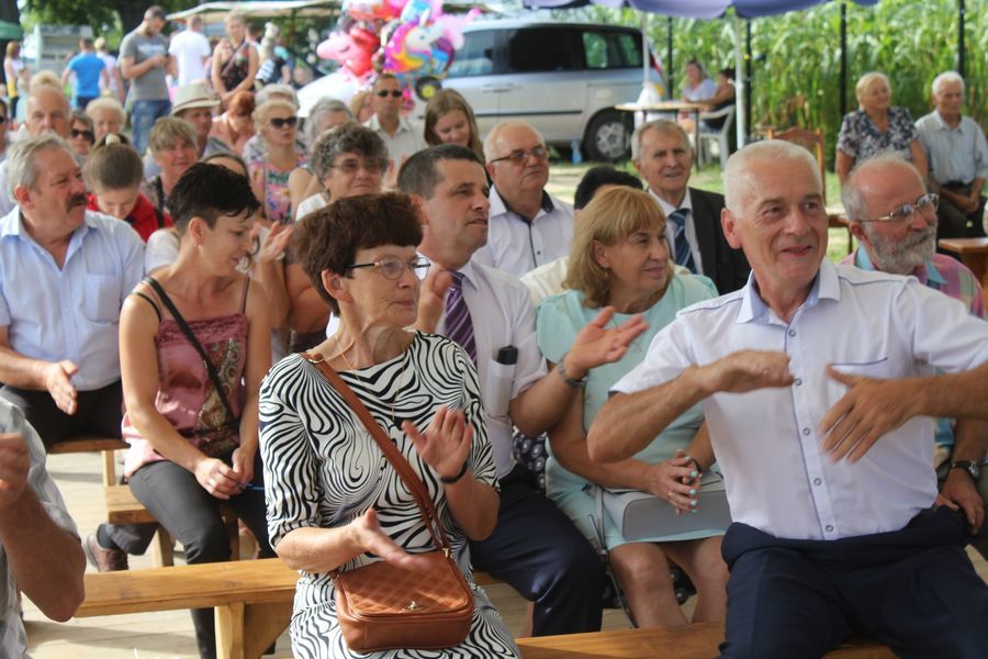 
                                                       Dożynki gminno-parafialne w Górach
                                                