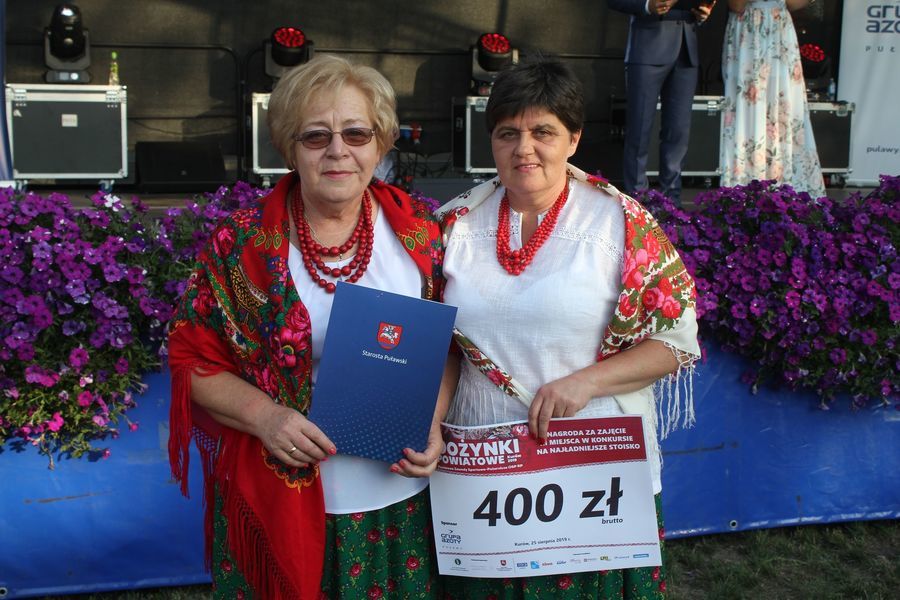 
                                                       Dożynki Powiatowe w Kurowie 
                                                