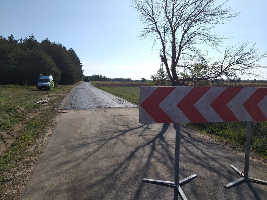 
                                                       Przebudowa dróg gminnych w miejscowościach Bobowiska i Wólka Kątna
                                                