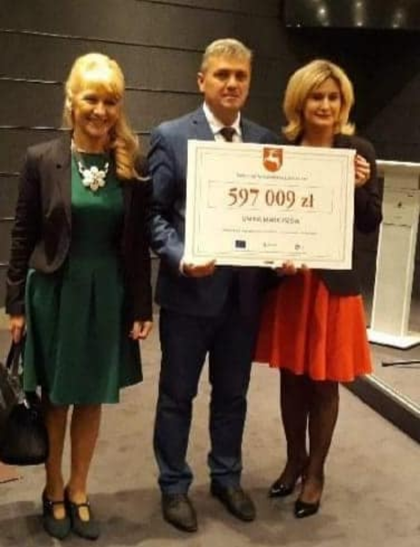 
                                                       Umowa na przebudowę drogi w Wólce Kątnej podpisana
                                                