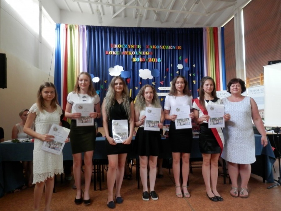 
                                                       Zakończenie roku szkolnego 2015/2016 w Krasieninie
                                                