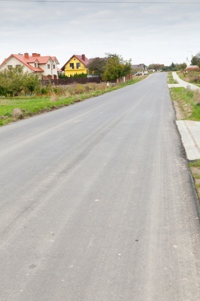 
                                                       Remont drogi w m. Ciecierzyn Żulin nr 106055 L. 
                                                