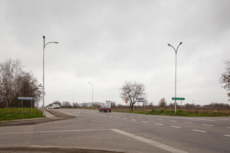 
                                                       Budowa oświetlenia przy drodze krajowej S19 na odcinku Leonów-Niemce wraz z budową oświetlenia skrzy
                                                