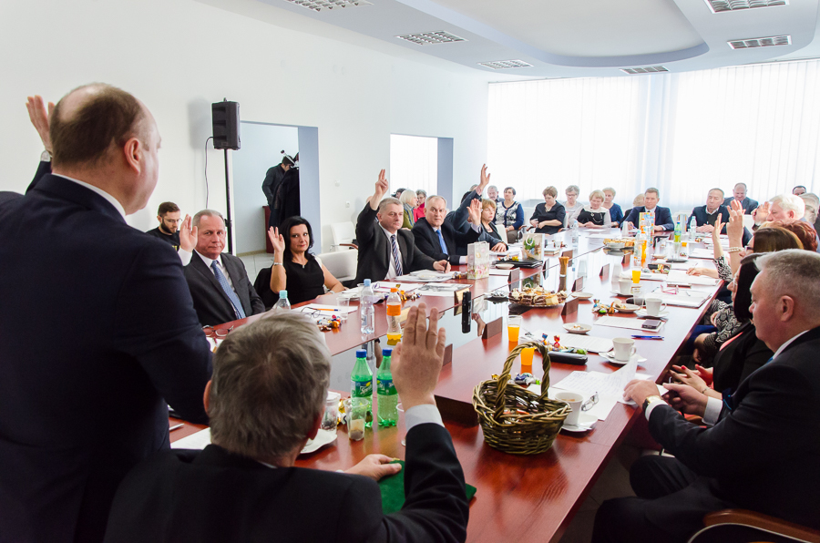 
                                                       XL Sesja Rady Gminy Niemce
                                                