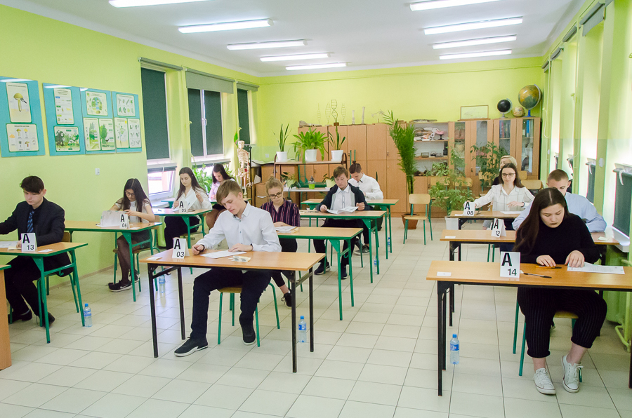 
                                                       Egzamin gimnazjalny w Niemcach
                                                