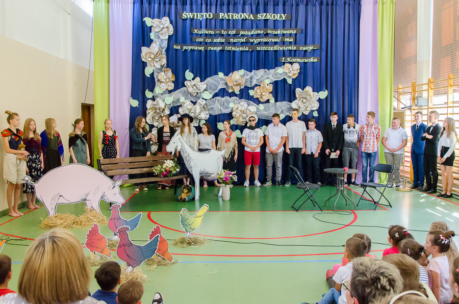 
                                                       Święto Patrona Szkoły w Krasieninie
                                                