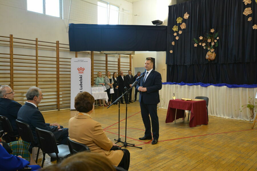 
                                                    wystąpienie Ministra Edukacji i Nauki - Przemysława Czarnka
                                                