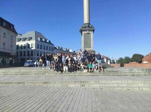 Wycieczka uczniów z Liceum Ogólnokształcącego w Zespole Szkół Ponadpodstawowych w Niemcach do Warszawy w ramach przedsięwzięcia