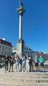 Wycieczka uczniów z Liceum Ogólnokształcącego w Zespole Szkół Ponadpodstawowych w Niemcach do Warszawy w ramach przedsięwzięcia