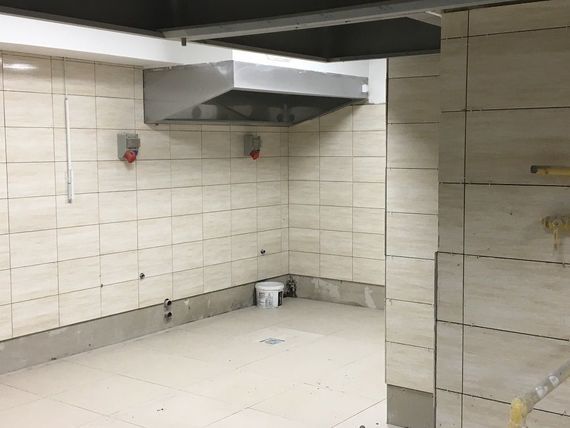 
                                                    Pomieszczenie w remoncie
                                                