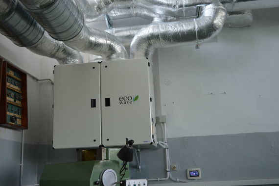 
                                                    Produkt firmy Eco Wave Power
                                                