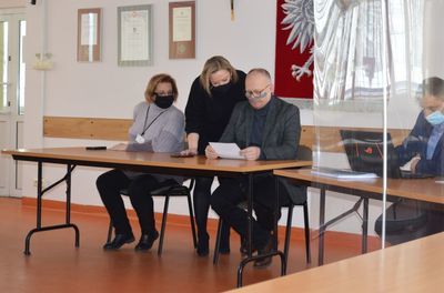 Zdjęcia z otwarcia ofert