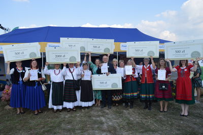 
                                                    Uczestnicy Dożynek
                                                