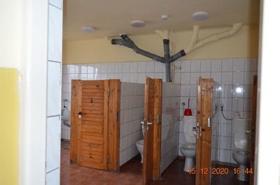 łazienki przed remontem
