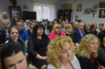 
                                                    Powiatowe obchody Światowego Dnia Zdrowia Psychicznego
                                                