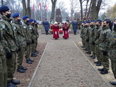 
                                                    Odsłonięcie pomnika Żołnierzy AK WiN Placówki 44 Sobieszyn
                                                