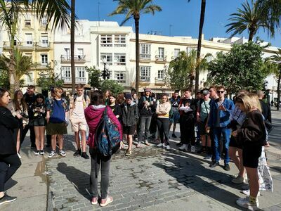 Pierwszy tydzień stażu zawodowego uczniów w Sevilli