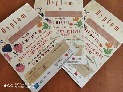
                                                    Letni Festiwal Folkloru. Stoiska
                                                