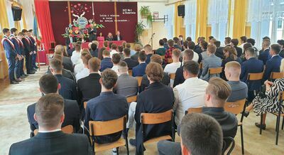 Zakończenie roku szkolnego dla absolwentów Zespołu Szkół Zawodowych nr 1 w Dęblinie